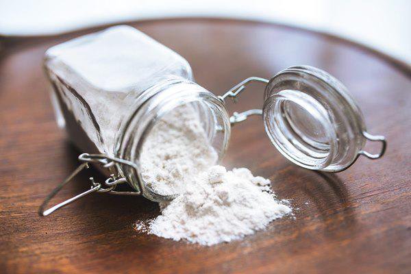 Uses of Baking Soda for health and beauty